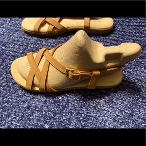 Sunjuns Bass Leather Sandals 8M (Pre-Owned)